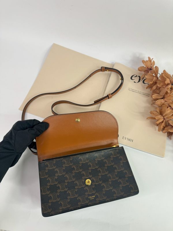 【分期0利率】CELINE TRIOMPHE凱旋門 STRAP WOC【99成新】 
