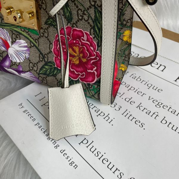 【全新閒置】【12期0利率】GUCCI Padlock 列 花卉系小型肩背包(498156-白) 