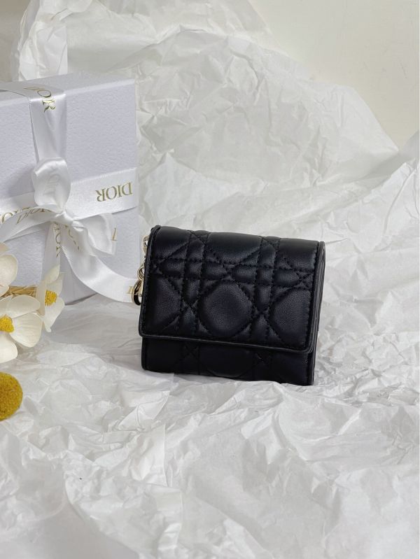 【分期0利率】DIOR Lady Dior Lotus 羊皮短夾【全新品】 