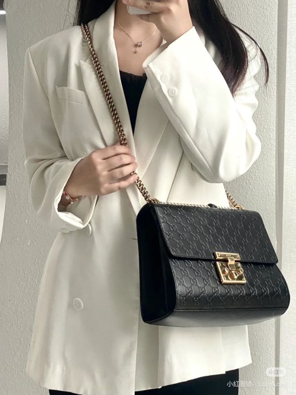 【分期0利率】GUCCI 牛皮壓紋 PADLOCK 鏈帶肩背包【9成新】 