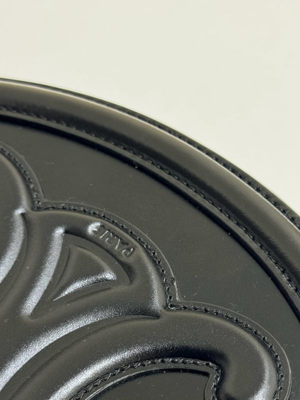 【95成新】CELINE CUIR TRIOMPHE OVAL 皮革大月餅包 