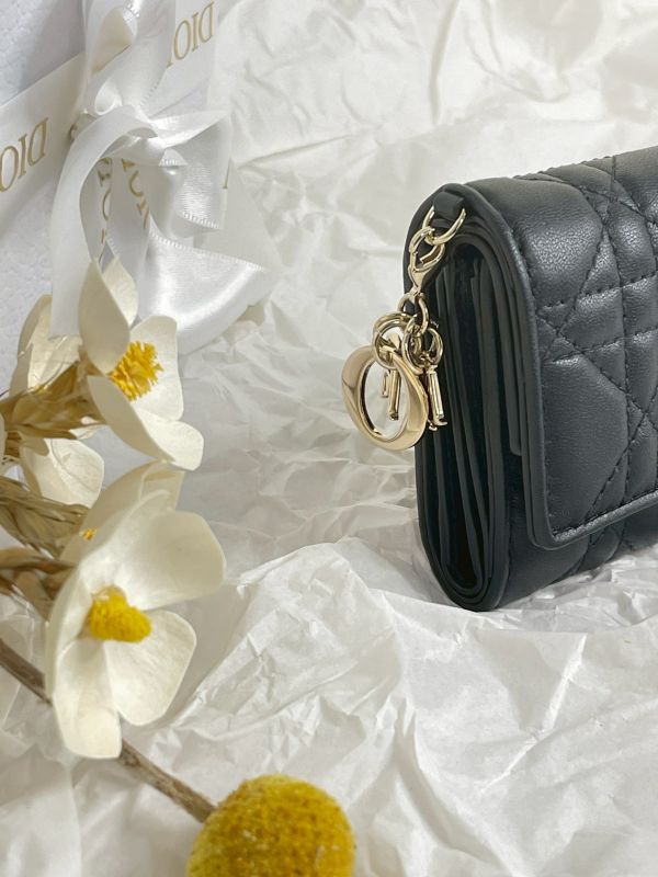 【分期0利率】DIOR Lady Dior Lotus 羊皮短夾【全新品】 