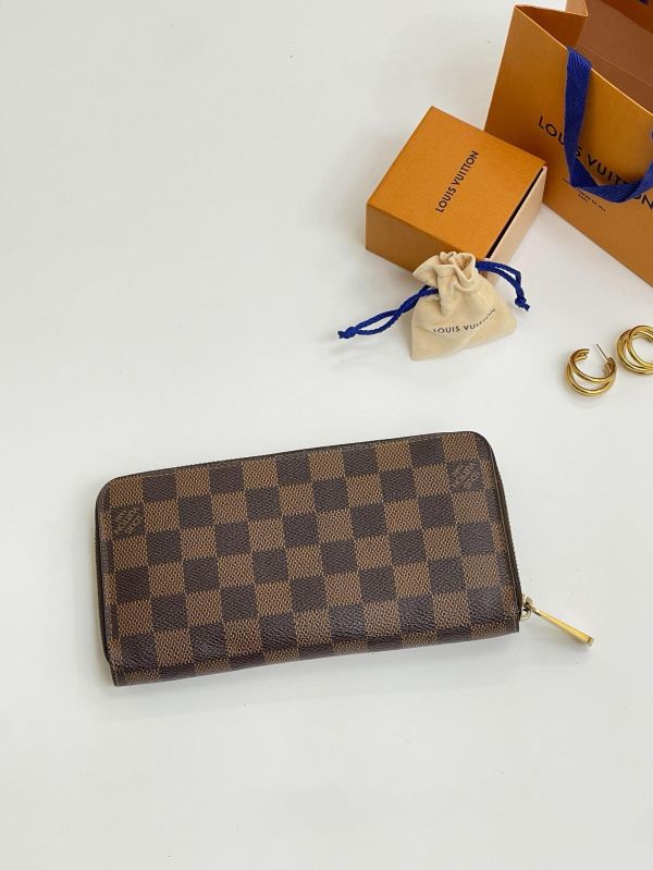 【9成新】LV 棋盤格PVC 塗層帆布拉鍊長夾 