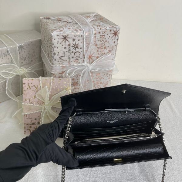 【12期0利率】YSL WOC 魚子醬鍊包 銀扣22.5CM【台灣購證】【95成新】 
