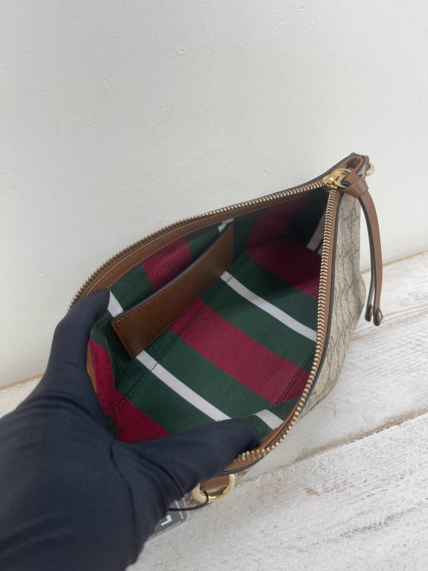 【95成新】GUCCI GG EMBLEM 小型肩背包 