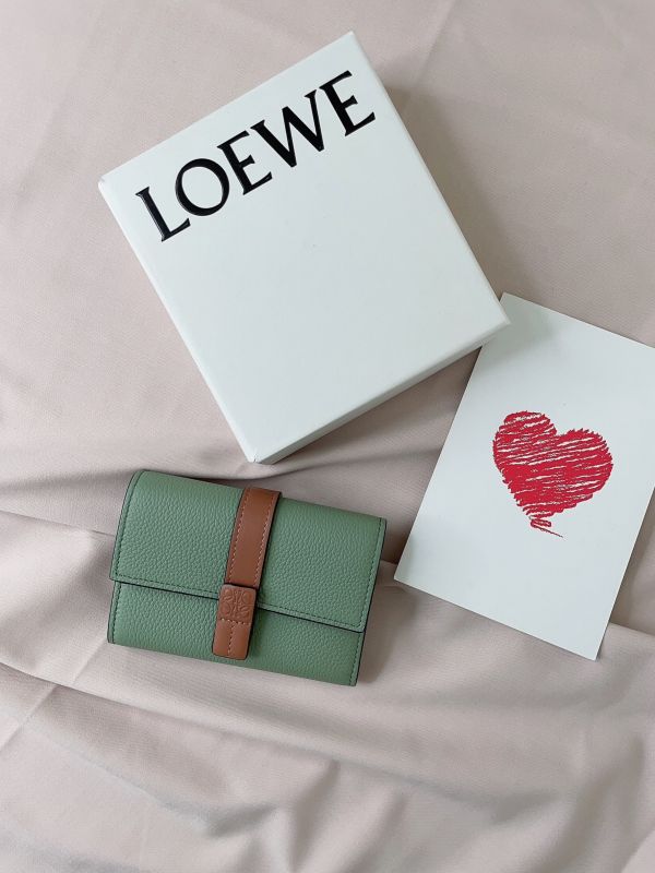 【6期0利率】【現金價】LOEWE 粒面小牛皮小號豎款皮夾 