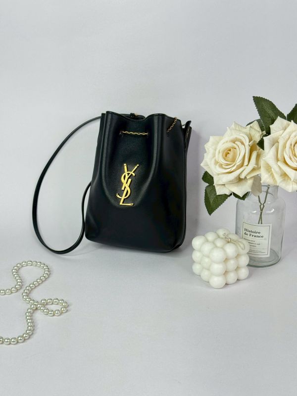 【分期0利率】YSL POCHON 小羊皮手袋【95成新】 