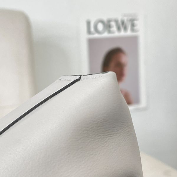 【12期0利率】LOEWE MINI Flamenco clutch【23年3月英國購證】【95成新】 