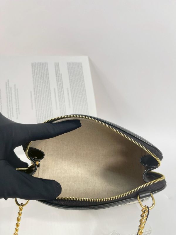 【95成新】CELINE 刺繡貝殼包 