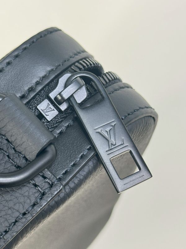 【分期0利率】LV Fastline 郵差包【全新品】 