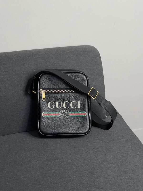 【9成新】GUCCI 復古印刷LOGO牛皮斜背包 