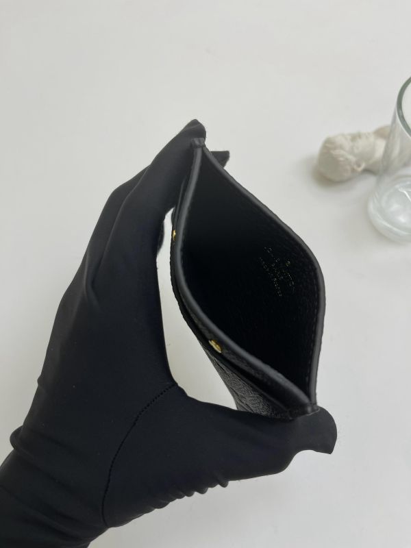 【未使用閒置品】LV Monogram Empreinte 皮革名片夾 