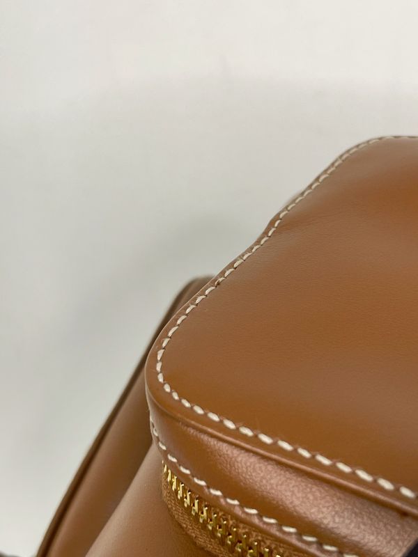 【分期0利率】MIUMIU  皮革後背包 大號 【未使用閒置品】 