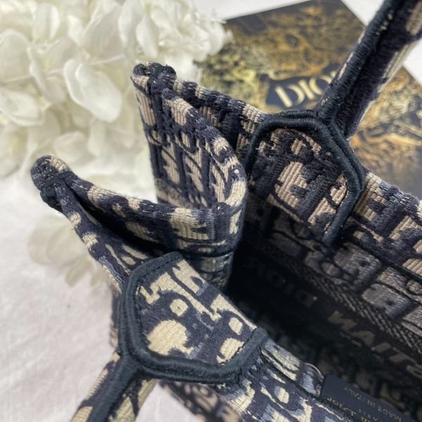 【12期0利率】Dior Book Tote 小碼【95成新】 