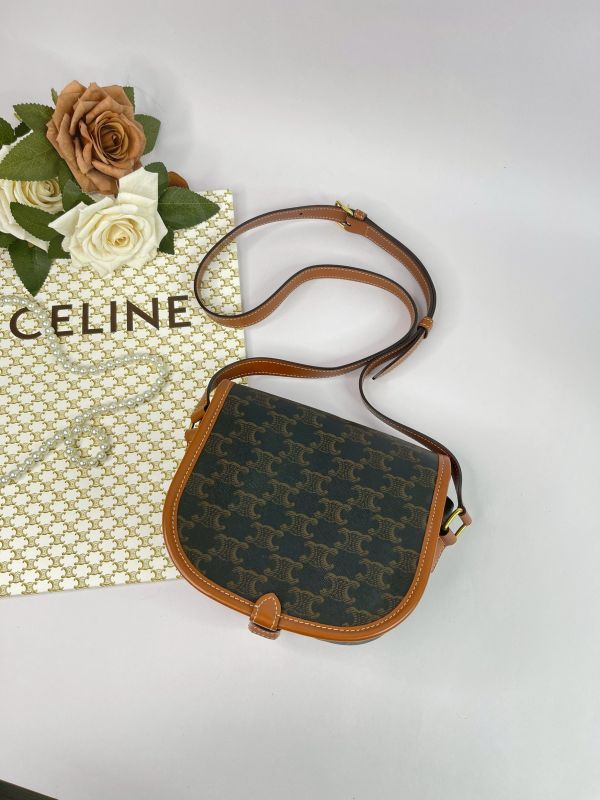 【分期0利率】CELINE Triomphe帆布中型Folco手袋 【95成新】 