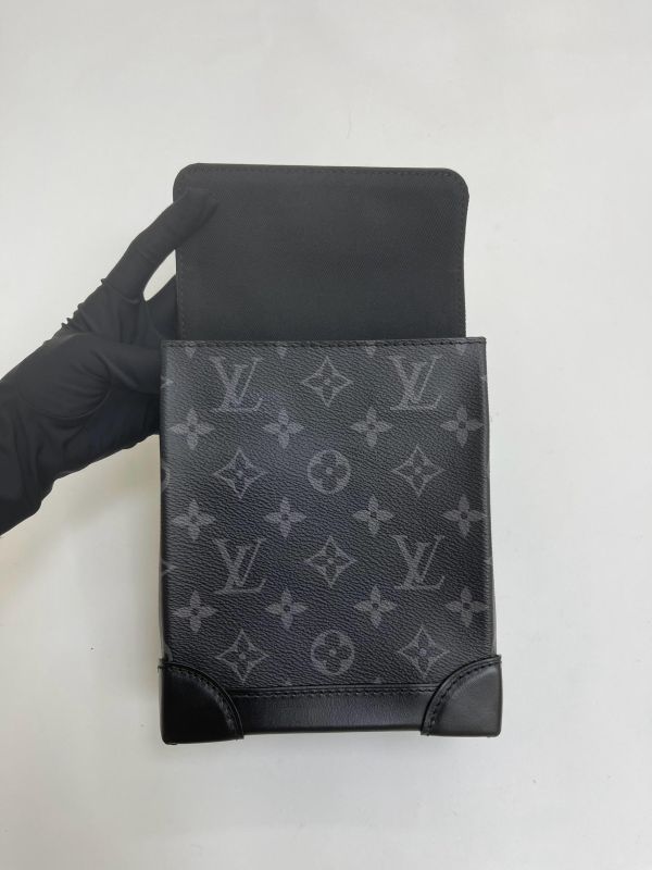 【9成新】LV Nano Streamer 肩背包 