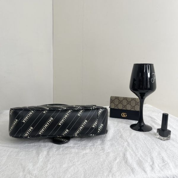 【分期0利率】GUCCI Marmont 巴黎世家聯名款26CM 肩背包【未使用閒置品】 