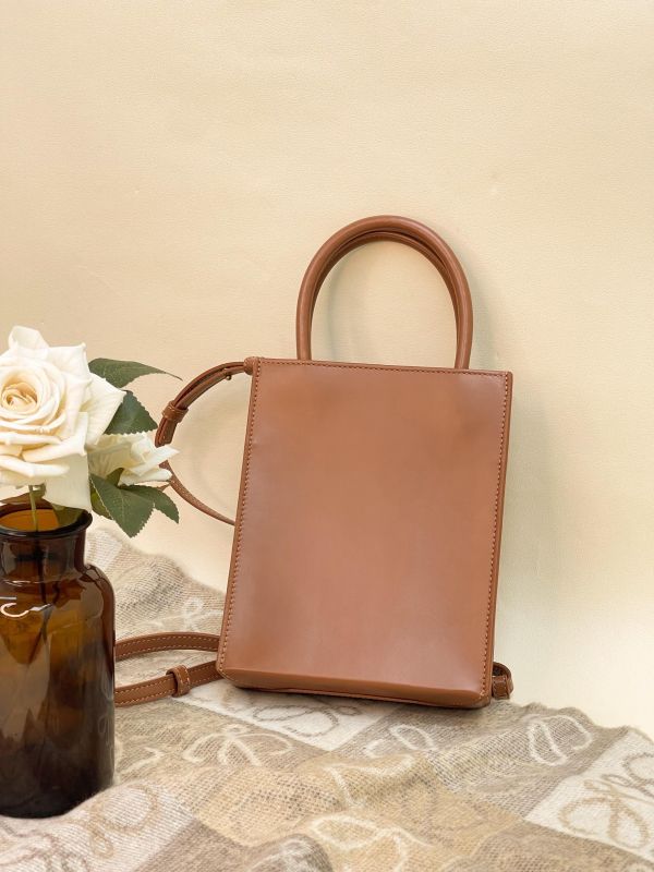【95成新】LOEWE STANDARD A5 TOTE 