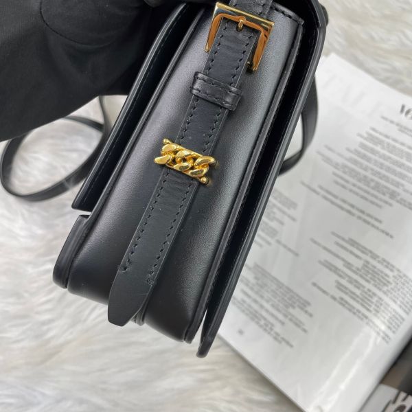 【12期0利率】 burberry Grace方胖斜背包【9成新】 