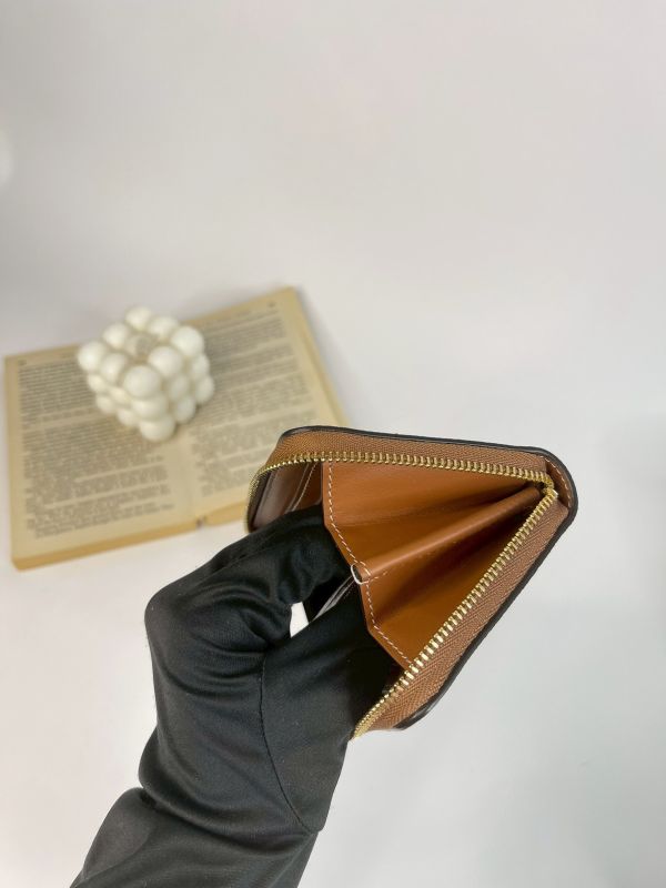 【分期0利率】BURBERRY VINTAGE格紋拉鍊ㄇ字零錢包 【95成新】 