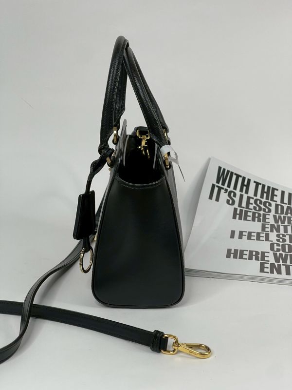 【分期0利率】PARDA 迷你手提肩背兩用包【99成新】 