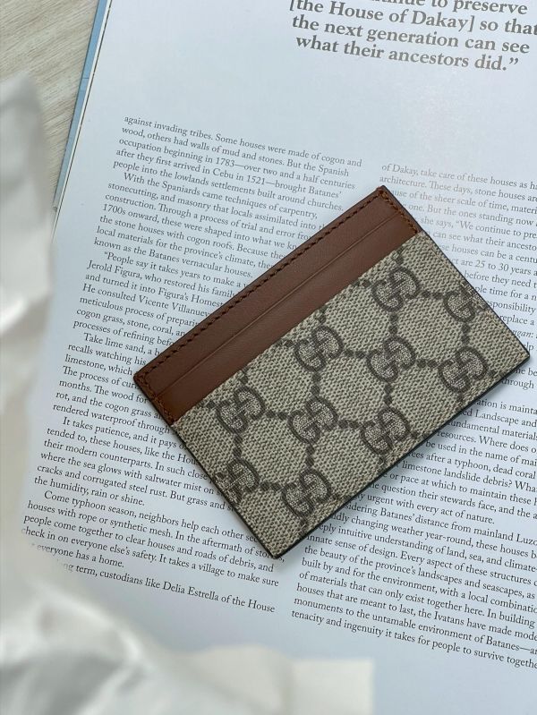 【99成新】GUCCI GG SUPREME 卡包 