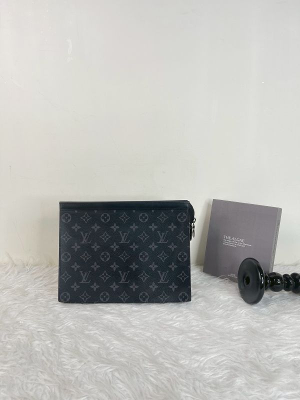 【分期0利率】LV Pochette Voyage MM 老花手拿包【95成新】 
