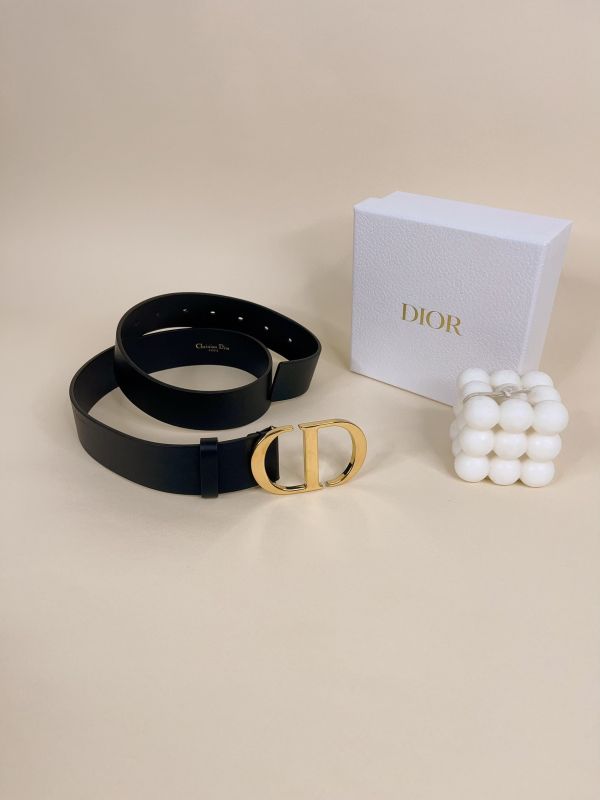 【分期0利率】DIOR  蒙田小牛皮皮帶 3.5公分【9成新】 