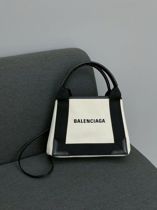 【9成新】Balenciaga Navy Cabas XS(背帶款) 