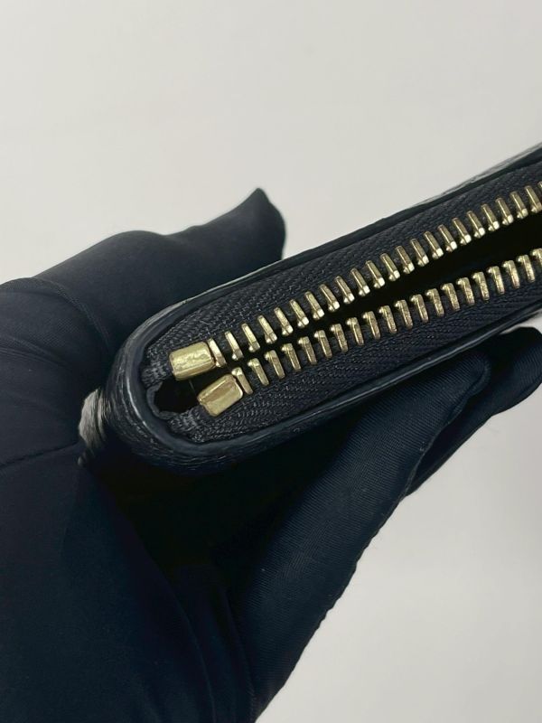 【95成新】LV Clémence 拉鍊皮革壓紋長夾 