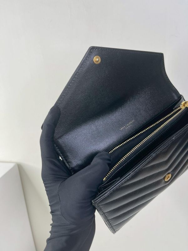 【95成新】YSL MONOGRAM 魚子醬信封長夾 