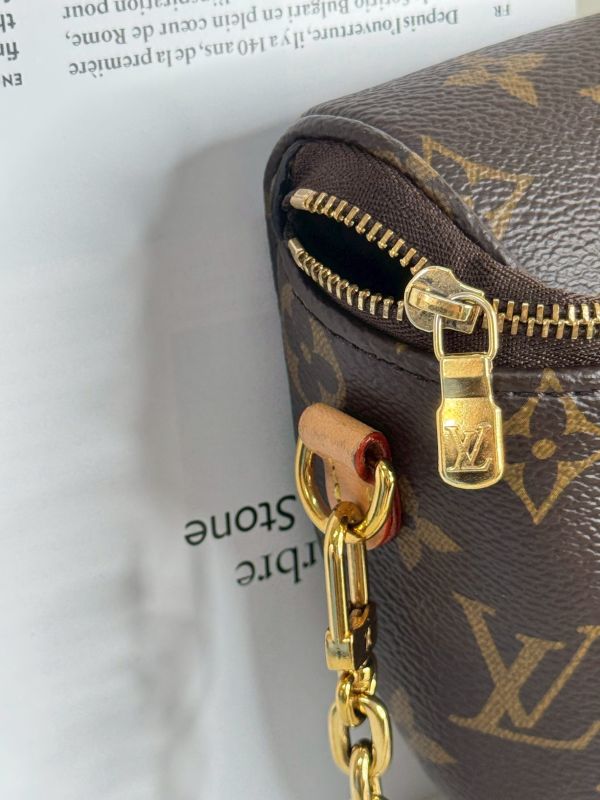 【分期0利率】LV Mini Bumbag【9成新】 