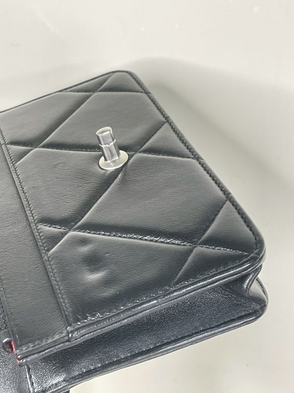 【12期0利率】CHANEL 19 WOC 【95成新】 