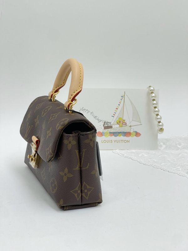 【全新品】LV Nano Madeleine 