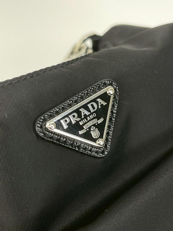 【99成新】PRADA Re-Edition 2005 Re-Nylon 手袋 