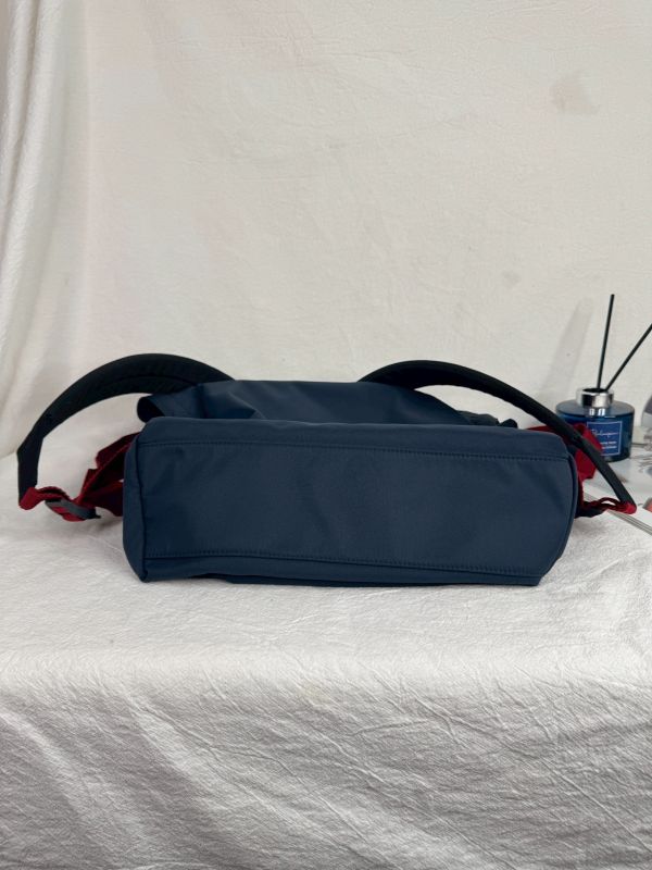 【分期0利率】BALENCIAGA 刺繡LOGO後背包【99成新】 