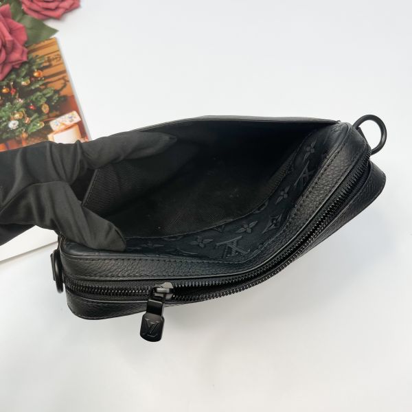 【12期0利率】LV Trio 郵差包【24年3月韓國購證】【99成新】 