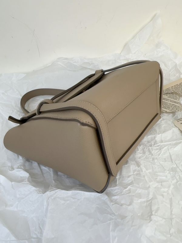 【12期0利率】CELINE 小牛皮BLET手袋鯰魚包NANO【95成新】 