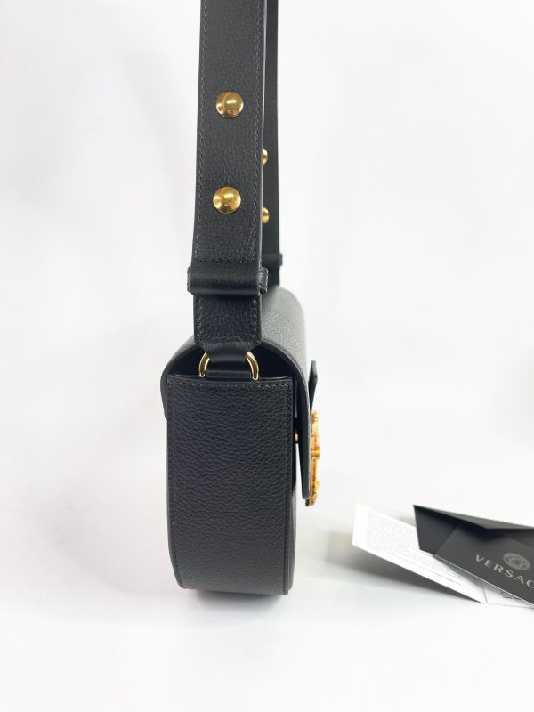 【95成新】VERSACE Virtus 肩背包 