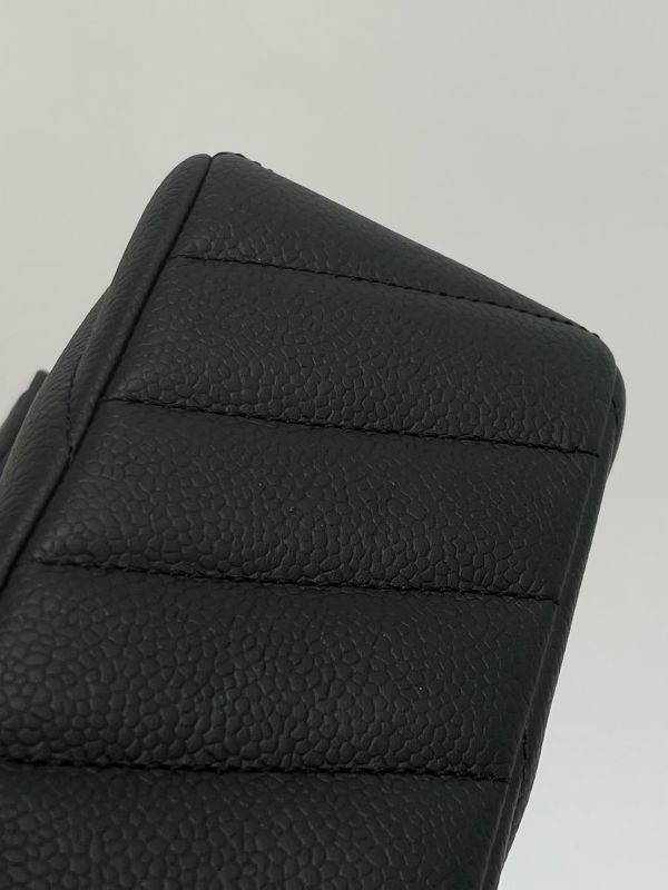 【未使用閒置品】CHANEL 山型紋翻蓋包 