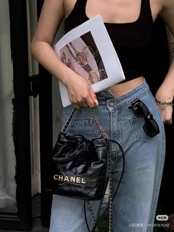 【分期0利率】CHANEL 22 迷你束口包【99成新】 