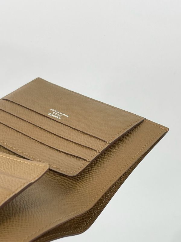 【99成新】HERMES 對開6卡短夾 