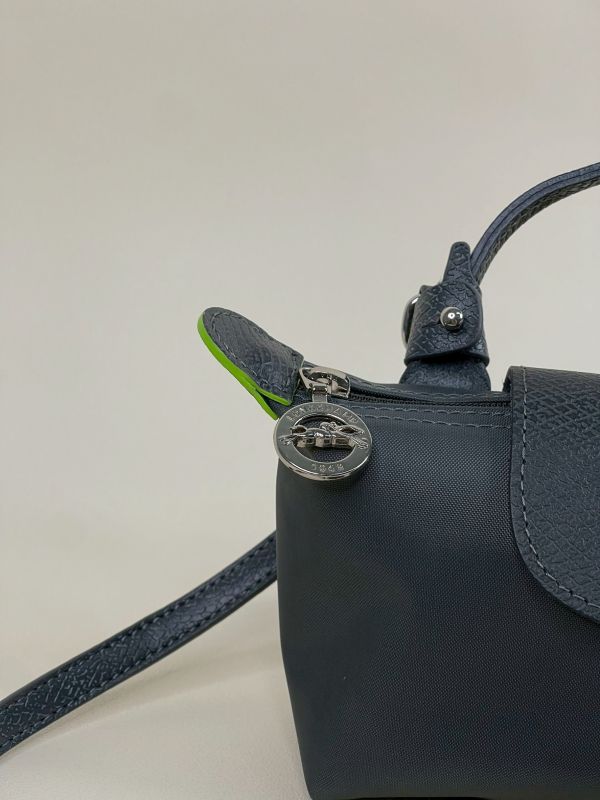 【分期0利率】LONGCHAMP Le Pliage Original 附提把的小袋子【9成新】 