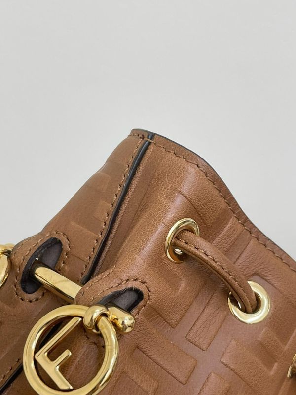 【95成新】FENDI Mon Treso 水桶包 