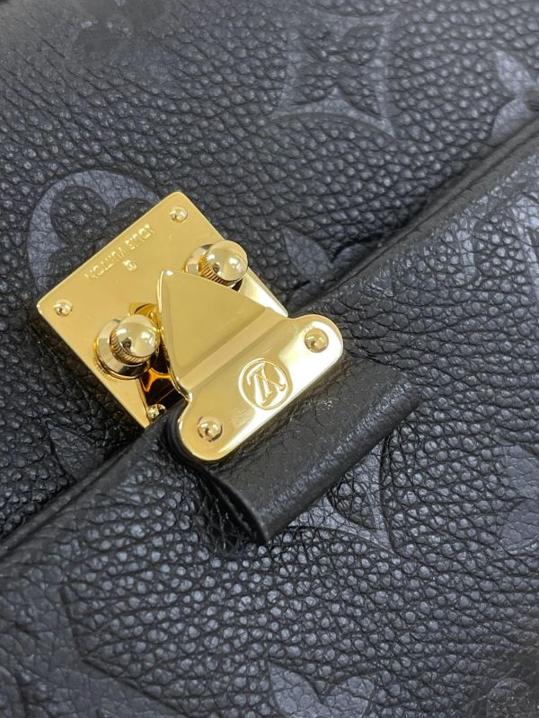 【未使用閒置品】LV Nano Madeleine 