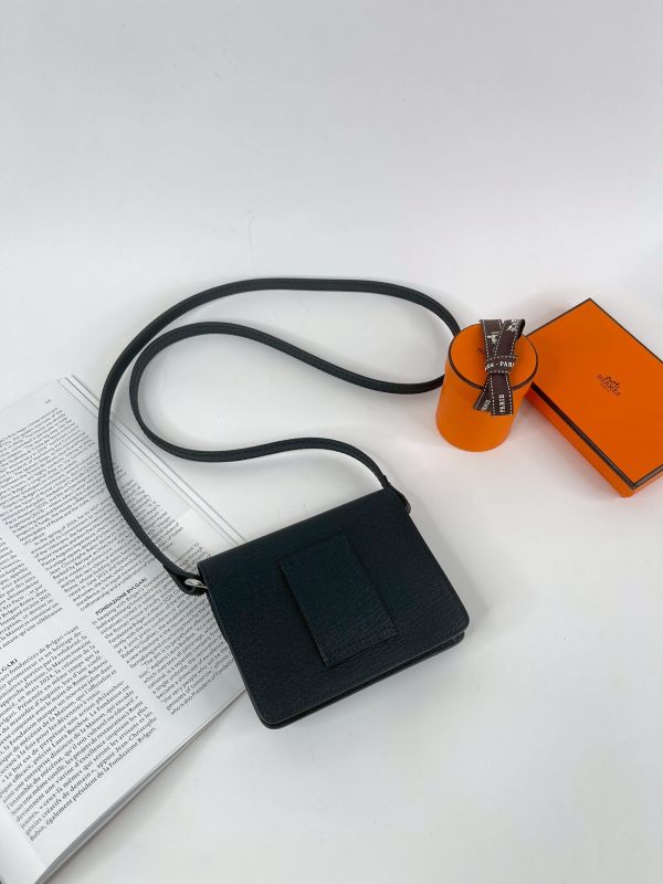 【分期0利率】HERMES Roulis Slim 豬鼻子錢包【99成新】 