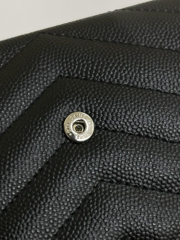 【99成新】YSL 粒面壓紋小型信封錢包 
