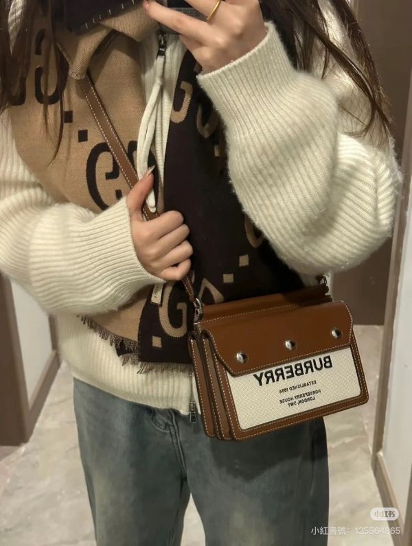 【分期0利率】BURBERRY MINI HORSEFERRY斜背包【85成新】 
