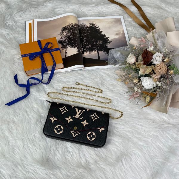 【12期0利率】Félicie Pochette 黑色【成新】 