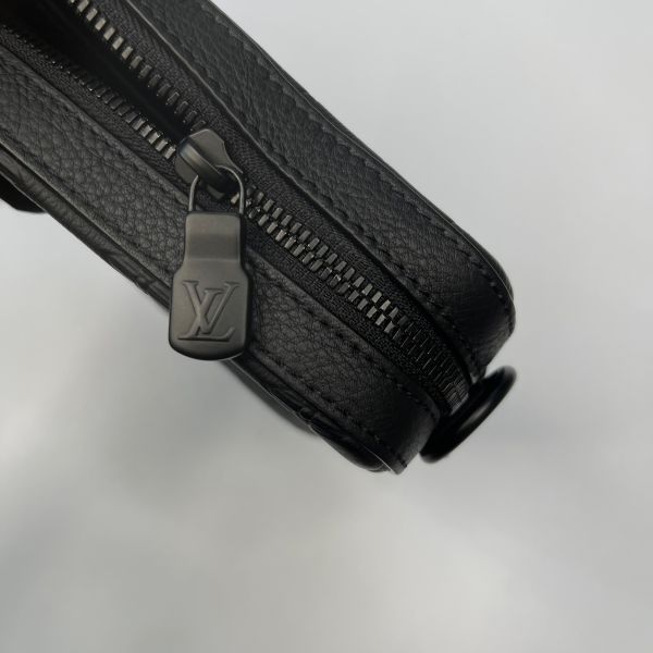 【12期0利率】LV Trio 郵差包【24年3月韓國購證】【99成新】 